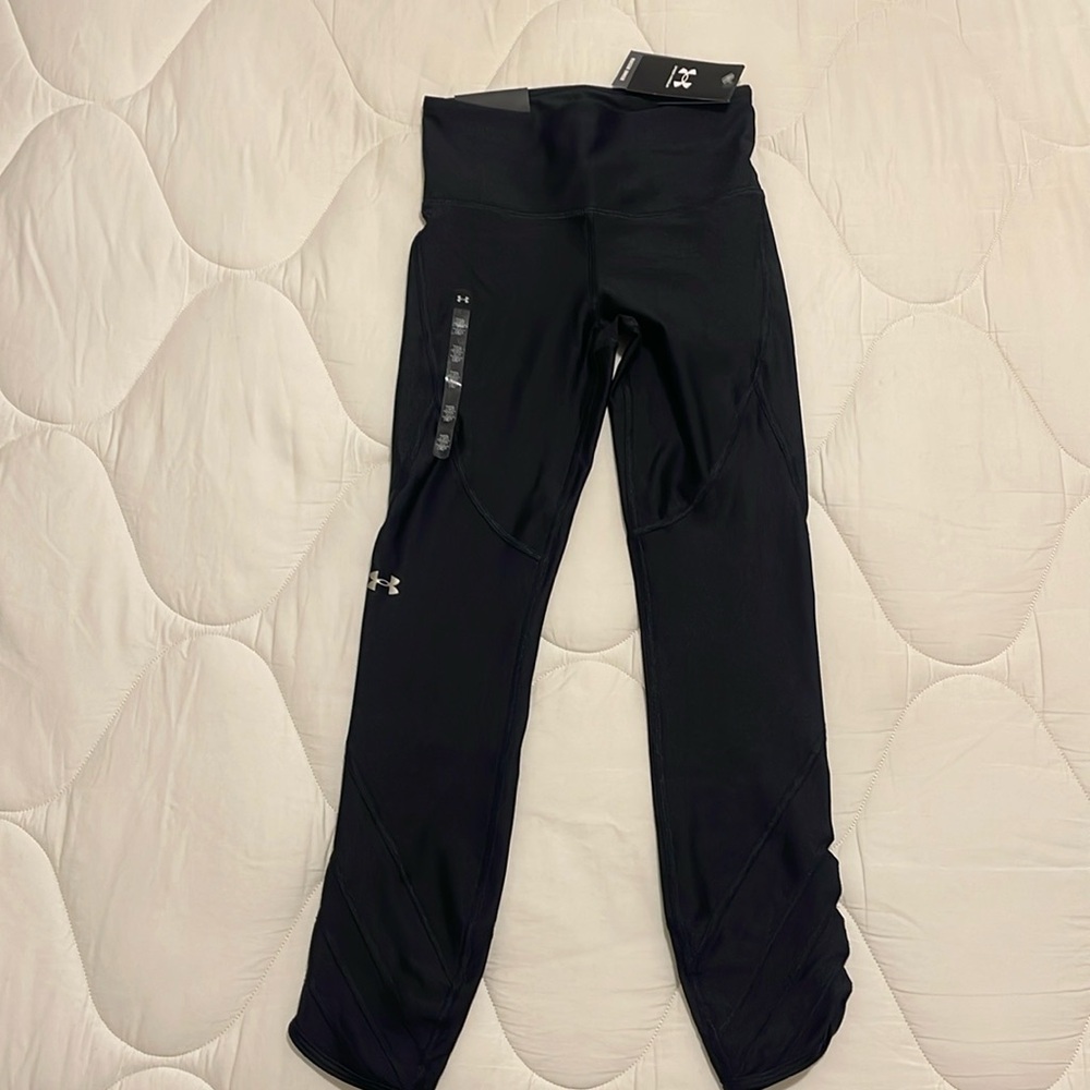 Under Armour cropped leggings